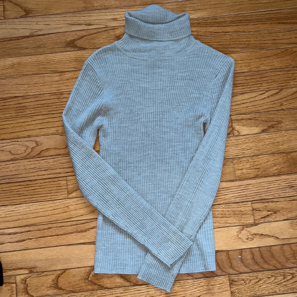 Grey turtle neck